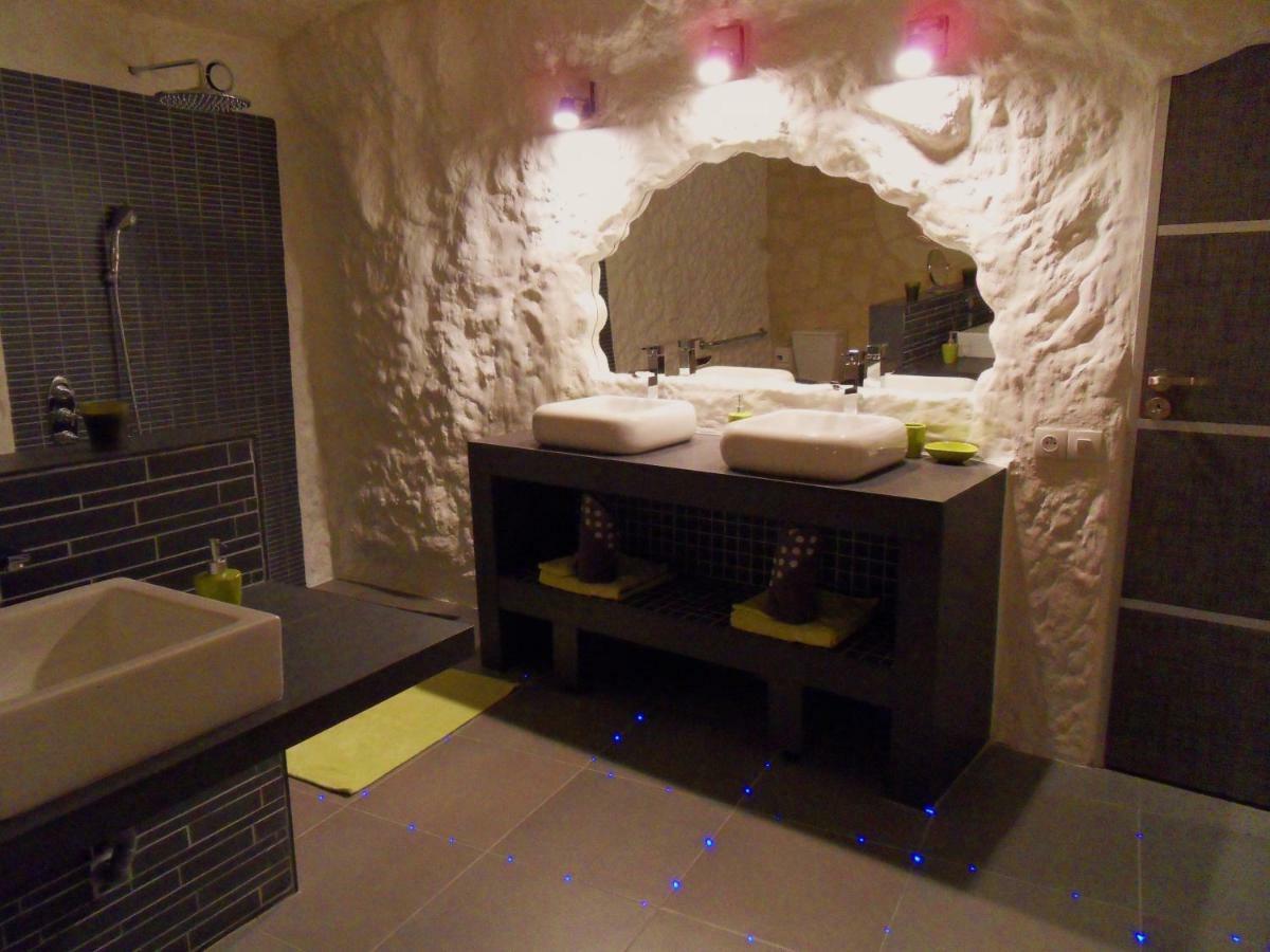 Troglodelice Bed & Breakfast Azay-le-Rideau Ngoại thất bức ảnh
